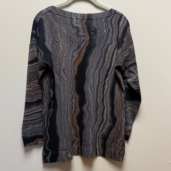 T.J.Maxx Multicolor Swirl Pattern Top - Picture 2 of 2